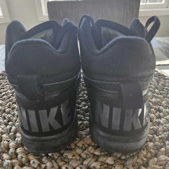 Nike Court Borough Sneakers - Picture 4 of 7